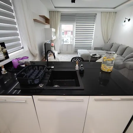 Jelenar Apartamento *